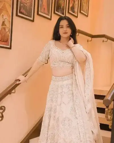 Escort Service In Motihari